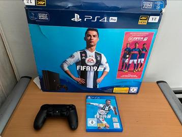 PlayStation 4 pro 1tb fifa 19 edition beschikbaar voor biedingen