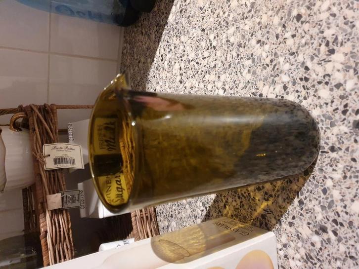 Nieuw! In doos Rebottled waterkaraf olijfgroen, Huis en Inrichting, Keuken | Servies, Nieuw, Overige stijlen, Glas, Ophalen