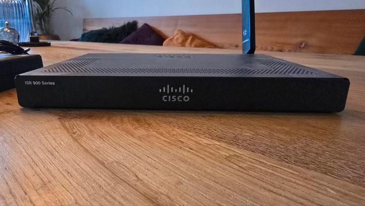 Cisco C927-4PLTEGB, Computers en Software, Routers en Modems, Ophalen of Verzenden