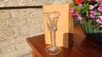 Antiek glas met spiraal voet, Antiek en Kunst, Antiek | Glas en Kristal, Ophalen