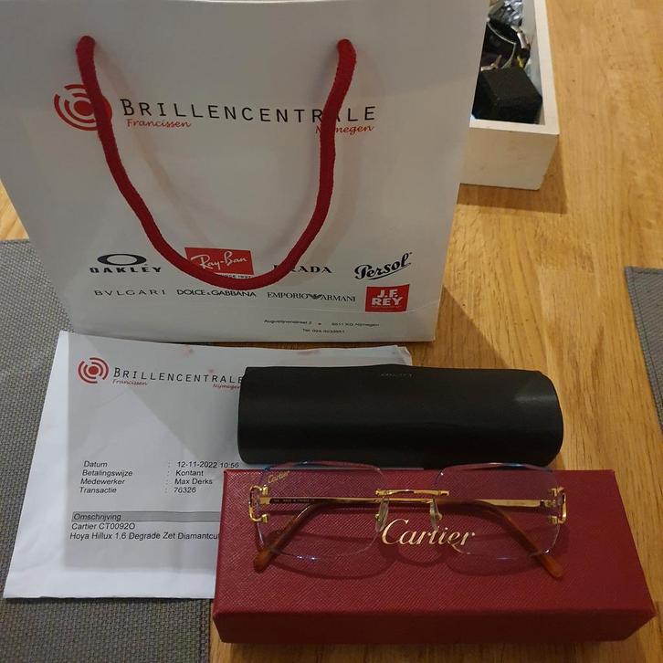 Cartier picadelly goud dita louis vuitton origineel, Sieraden, Tassen en Uiterlijk, Zonnebrillen en Brillen | Heren, Zo goed als nieuw