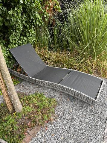 Ligbed 2 stuks beschikbaar voor biedingen