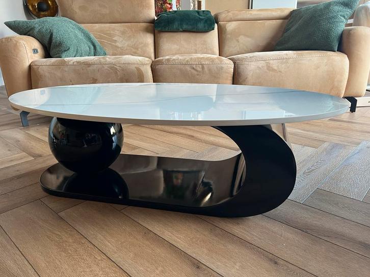 Stenen ovaal salontafel (marmer look), Huis en Inrichting, Tafels | Salontafels, Zo goed als nieuw, Minder dan 50 cm, 50 tot 100 cm