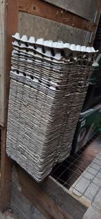 100 stuks Eierdoos / Eiertray voor 30 eieren, Huis en Inrichting, Overige materialen, Gebruikt, Schaal, Ophalen of Verzenden