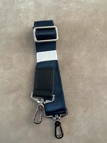 Donkerblauwe Schouderband Handtas - Nieuw beschikbaar voor biedingen