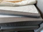 *Mooie nette boxspring bed**goed voor 2de leven- 1persoons, Huis en Inrichting, Slaapkamer | Matrassen en Bedbodems, Ophalen, Tweepersoons