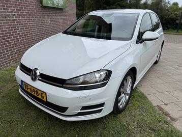 Volkswagen Golf 1.4 TSI H-line Aut|Clima|Cruise|Navi|Xenon beschikbaar voor biedingen