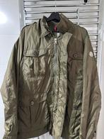 Moncler jas khaki kleur maat 6 / xl?, Ophalen of Verzenden, Zo goed als nieuw, Maat 56/58 (XL), Groen