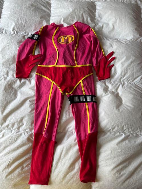 Mega Mindy Kostuum Maat 110/116, Kinderen en Baby's, Carnavalskleding en Verkleedspullen, Gebruikt, Meisje, 110 t/m 116, Ophalen of Verzenden