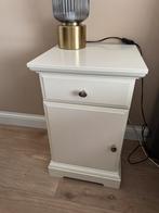 IKEA nachtkastjes set van 2 crème wit met lade, Ophalen, Gebruikt, Hout, Minder dan 45 cm