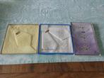 Vintage 3 doosjes met zakdoekjes, 3 stuks in elk doosje, Antiek en Kunst, Curiosa en Brocante, Ophalen of Verzenden
