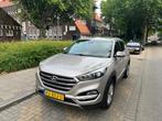 Hyundai Tucson 1.6 GDi 132pk 2016 Wit, Voorwielaandrijving, 74 €/maand, 4 cilinders, Leder en Stof