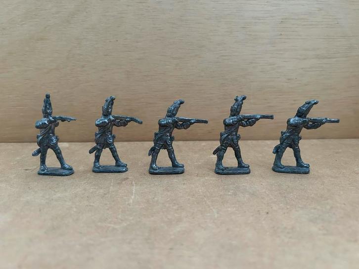 14 tinnen en koperen poppetjes soldaatjes ridders, Antiek en Kunst, Antiek | Tin, Ophalen