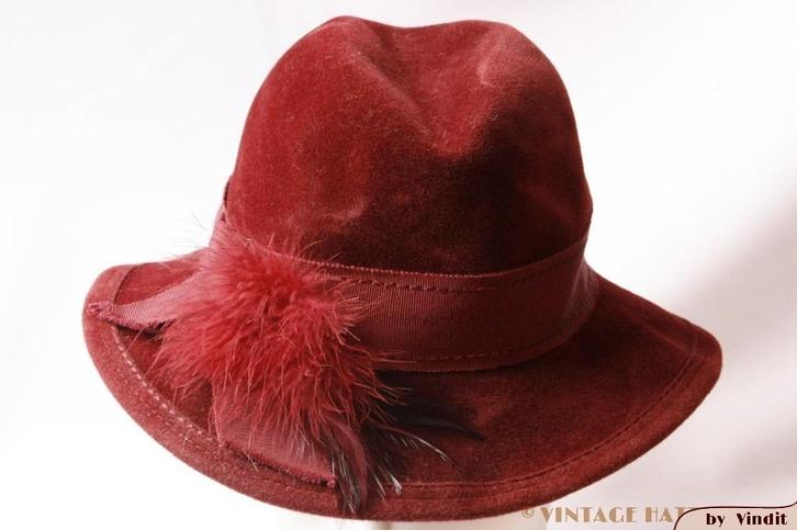 Vintage Dameshoed fluweel bordeaux 55 = S tot XS, Kleding | Dames, Hoeden en Petten, Gedragen, Hoed, 55 cm (S, 6⅞ inch) of minder