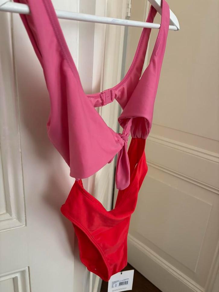 Missguided rood roze badpak, swimsuit, bikini maat XS/S, Kleding | Dames, Badmode en Zwemkleding, Nieuw, Bikini, Rood, Ophalen of Verzenden