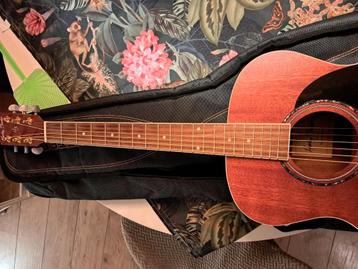 Harley Benton CG-45 NS beschikbaar voor biedingen