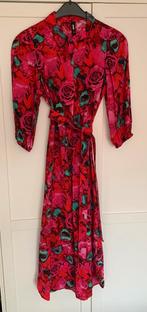 Kleurijke jurk maat M van Shoeby, Eksept, Kleding | Dames, Ophalen of Verzenden, Zo goed als nieuw, Onder de knie