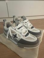 LV skates mt 42,5, Kleding | Heren, Schoenen, Wit, Ophalen of Verzenden, Sneakers of Gympen, Zo goed als nieuw