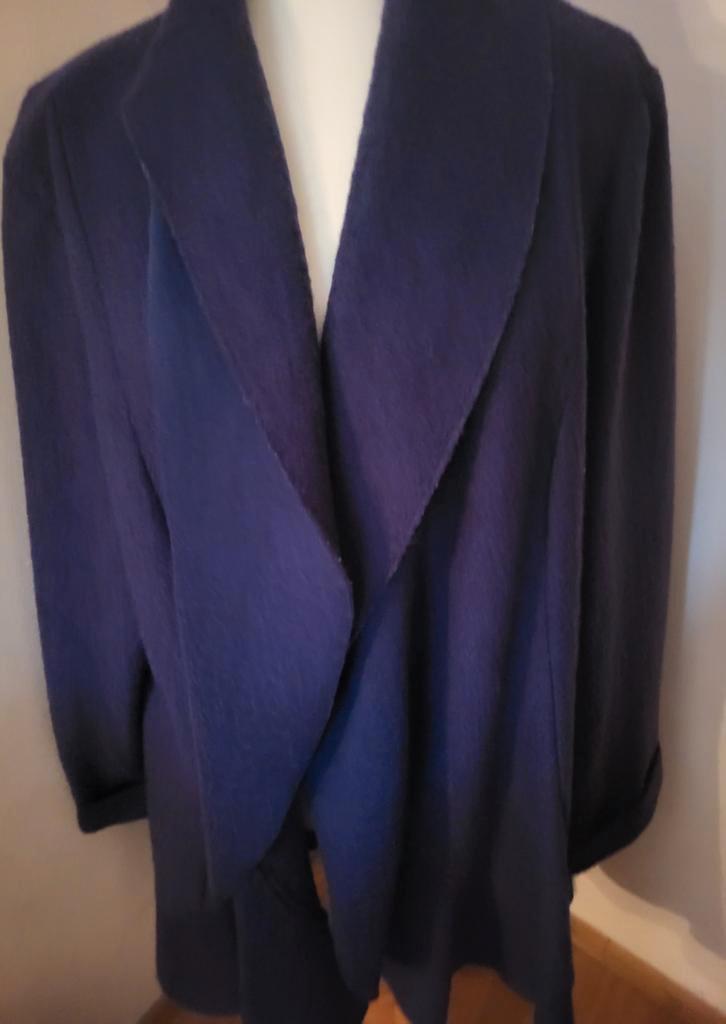 Mooie wollen mantel van NOVELTI maat XL, Kleding | Dames, Jassen | Winter, Zo goed als nieuw, Maat 46/48 (XL) of groter, Blauw