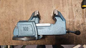 Zeer degelijke Bankschroef beschikbaar voor biedingen