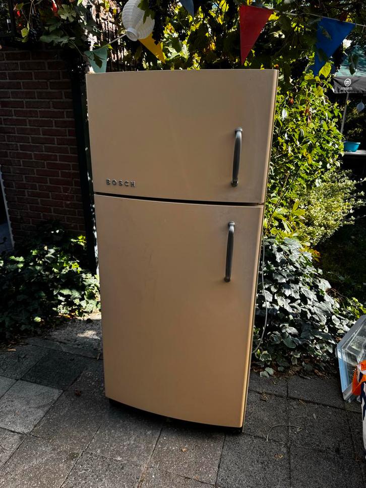 Retro Vintage Bosch Koelkast - Werkt Goed!, Witgoed en Apparatuur, Koelkasten en IJskasten, Gebruikt, Met vriesvak, 150 tot 200 liter