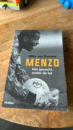 Mike van Damme - Menzo, Boeken, Sport, Ophalen of Verzenden, Mike van Damme, Zo goed als nieuw
