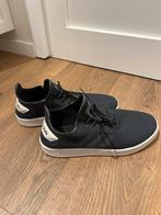 Adidas sportschoen maat 45 1/3, Ophalen, Zo goed als nieuw, Sportschoenen