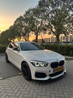BMW 1-Serie 116I 100KW 5DR 2011 Wit, Auto's, BMW, 1-Serie, 65 €/maand, Zwart, 4 cilinders