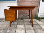Vintage bureau sixties, Huis en Inrichting, Bureaus, Ophalen, O, O, O
