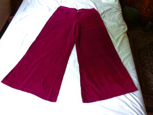 Donker-rode katoenen baby rib broek wijde pijpen maat L, Kleding | Dames, Broeken en Pantalons, Gedragen, Maat 42/44 (L), Rood