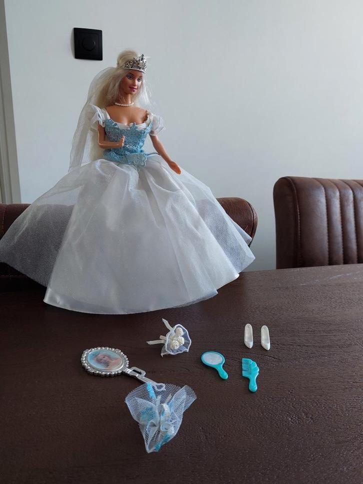Barbie Princess bruid, Diversen, Sinterklaas, Zo goed als nieuw, Ophalen