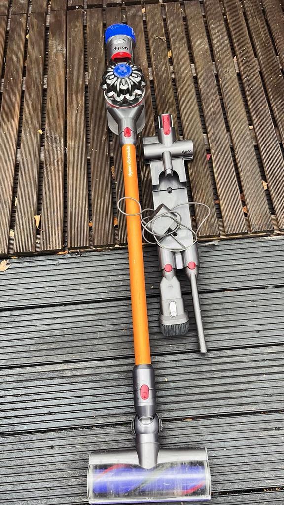 Dyson v8, Witgoed en Apparatuur, Stofzuigers, Ophalen of Verzenden