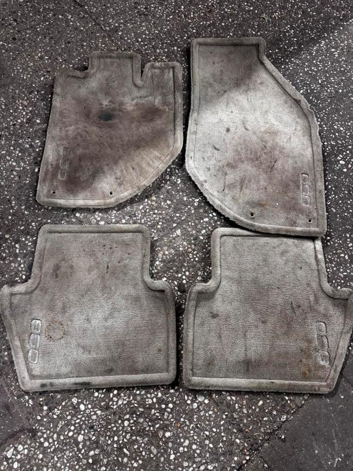 Volvo 850R beige vloermatten, Auto diversen, Automatten, Zo goed als nieuw, Ophalen