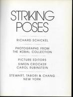 Striking Poses - Prachtige portretfotografie periode ’40-60, Boeken, Kunst en Cultuur | Fotografie en Design, Gelezen, Ophalen of Verzenden