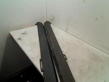 SIDESKIRT SET GTD GTI Volkswagen Golf VI (5K1) (5K0853855B) beschikbaar voor biedingen
