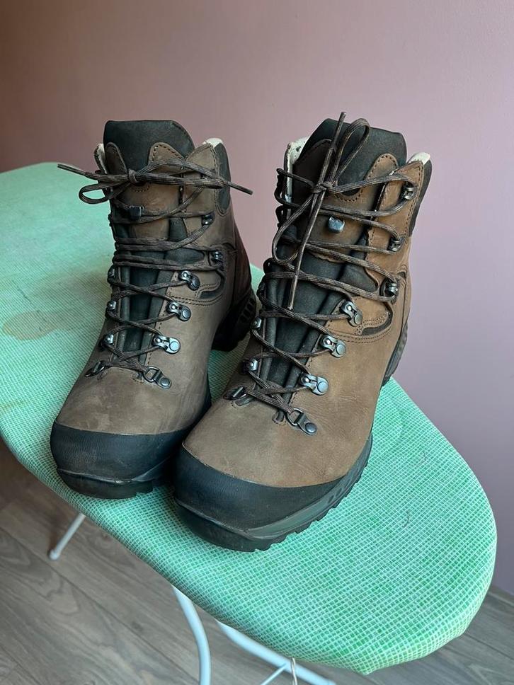 Hanwag dames wandelschoenen Tatra II Wide maat 43, Sport en Fitness, Bergsport en Wandelen, Zo goed als nieuw, Schoenen, Ophalen of Verzenden