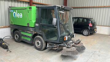 Veegwagen swingo beschikbaar voor biedingen
