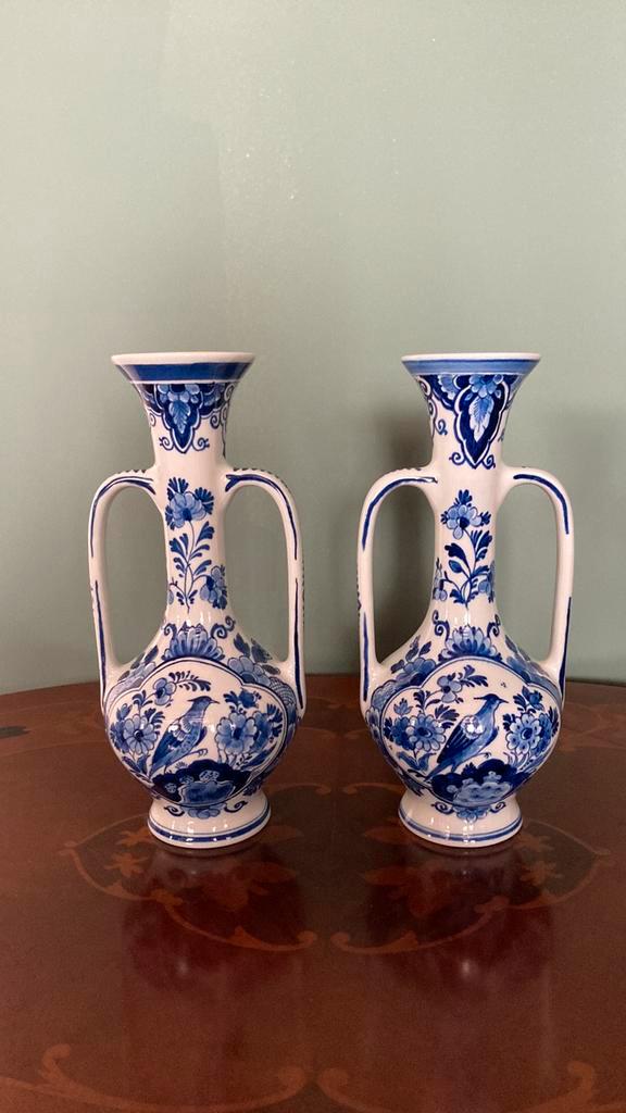 Porceleyne fles delft delfts delftsblauw vaasjes vazen vaas, Antiek en Kunst, Antiek | Keramiek en Aardewerk, Ophalen