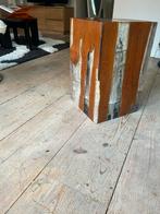 Blok hout plexiglas kruk bijzettafel salontafel by B.O.T.C, Huis en Inrichting, Tafels | Bijzettafels, Minder dan 45 cm, Gebruikt