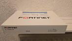 Fortigate 40F incl adapter, Computers en Software, Ophalen of Verzenden, Gebruikt, Router, Fortinet Fortigate