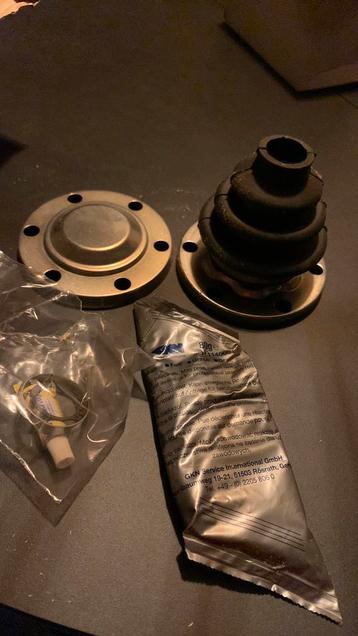 Aandrijfhoezen bmw e30 320i beschikbaar voor biedingen