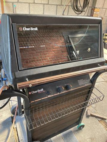 BBQ LAVASTEEN CHAR-BROIL, Made in USA beschikbaar voor biedingen