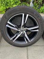 Origineel Volvo XC40 winterset 19 inch, Auto-onderdelen, Banden en Velgen, 19 inch, Banden en Velgen, 235 mm, Winterbanden