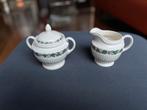 Wedgewood Stratford suikerpot en melkkan, Ophalen of Verzenden, Porselein, Wedgwood, Overige typen