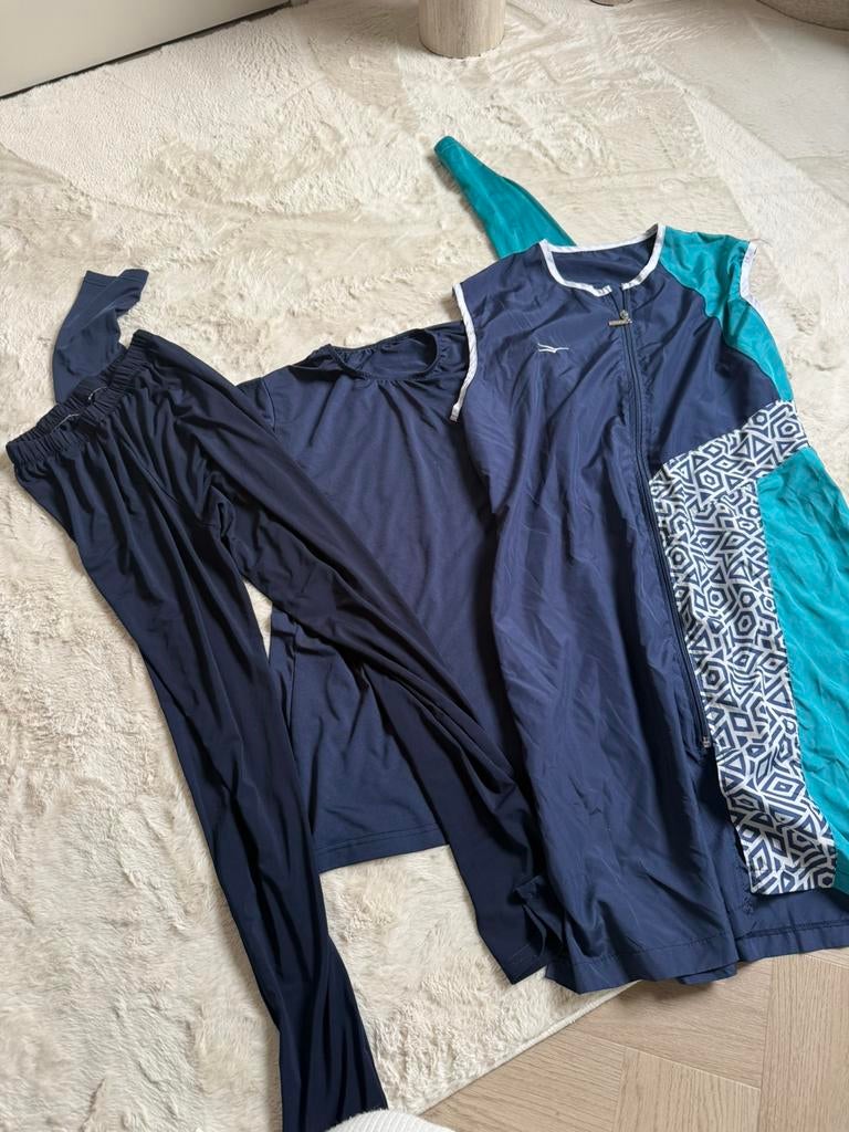 Burkini, Ophalen of Verzenden, Zo goed als nieuw, Zwart, Bikini