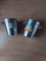 Twee aluminium champagne koelers, Huis en Inrichting, Ophalen of Verzenden, Metaal, Minder dan 50 cm, Minder dan 5 flessen