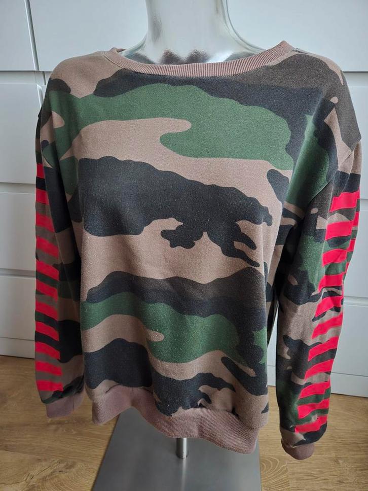 Malifisent Camouflage Trui - Maat M, I hate explaining shit, Kleding | Dames, Truien en Vesten, Gedragen, Maat 38/40 (M), Groen