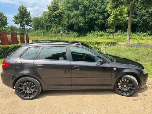 Audi A3  3.2  VR6  Quatro 250 PK met PANO, Auto's, Audi, Particulier, A3, Benzine, G, Hatchback, Handgeschakeld, Origineel Nederlands