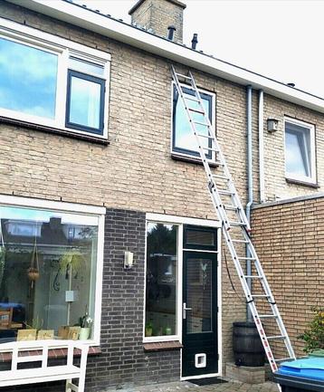 Schilder beschikbaar voor uw buitenschilderwerk en/of binnen beschikbaar voor biedingen