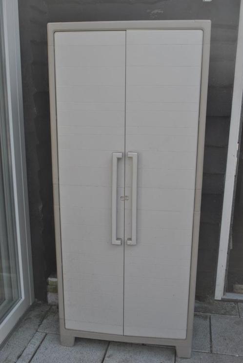 Garage, tuin gereedschapskast, Keter, hoog model, Doe-het-zelf en Verbouw, Gereedschapskisten, Gebruikt, Ophalen